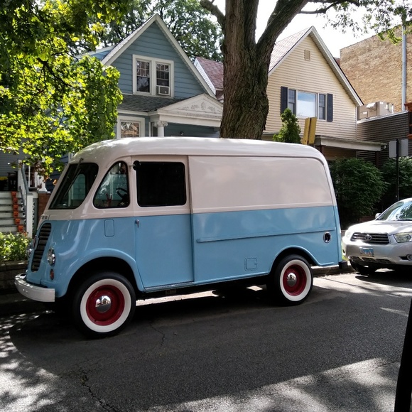 Meet your Posher, Gideon - Picture 1 of 1